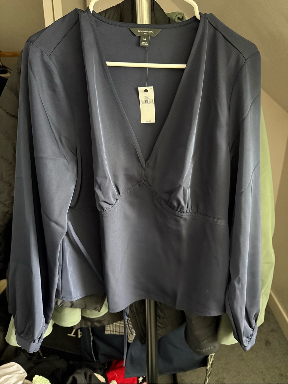 Banana Republic Deep Navy V-Neck Long Sleeve Blouse